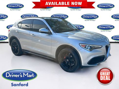 Used 2018 Alfa Romeo Stelvio Ti Sport image 1