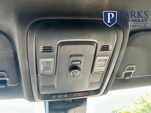 Certified 2025 Chevrolet Tahoe LT image 20