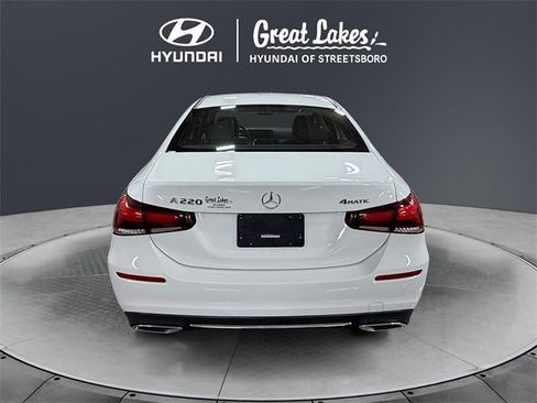 Used 2022 Mercedes-Benz A 220 4MATIC image 4