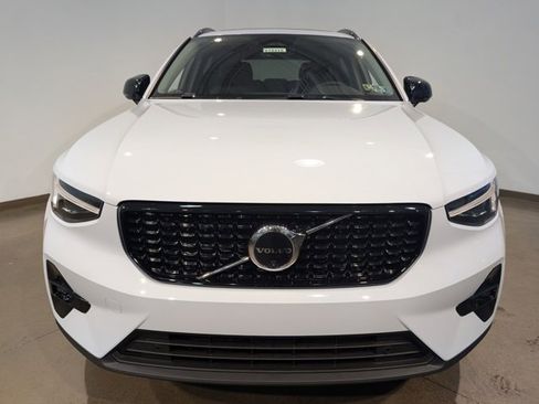 New 2026 Volvo XC40 B5 Plus w/ Protection Package Premier image 2