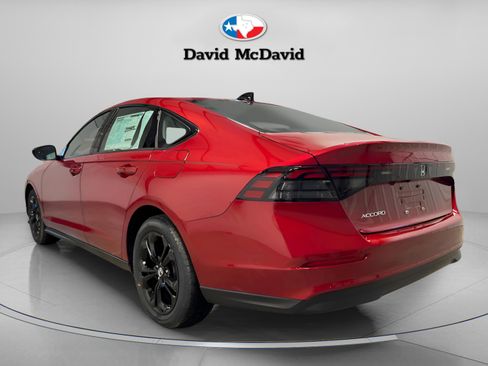 New 2025 Honda Accord SE image 4