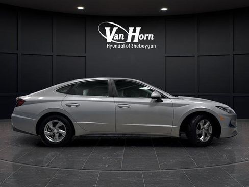 Used 2023 Hyundai Sonata SE w/ Cargo Package image 2