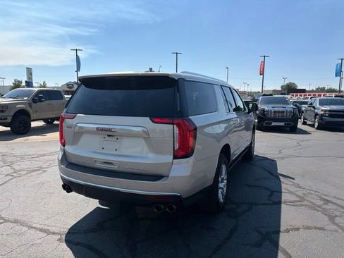 Used 2022 GMC Yukon XL Denali w/ Max Trailering Package AWD/4WD image 8