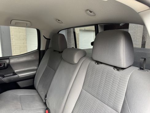 Used 2019 Toyota Tacoma SR w/ SR Convenience Package image 26