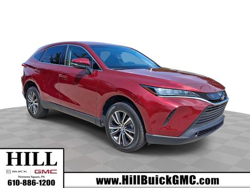 Used 2021 Toyota Venza LE AWD/4WD image 1