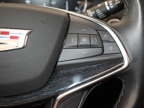 Used 2021 Cadillac XT5 Luxury w/ LPO, Floor Liner Package AWD/4WD image 23