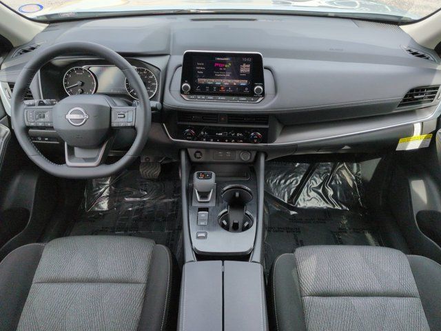 Certified 2026 Nissan Rogue SV FWD image 15