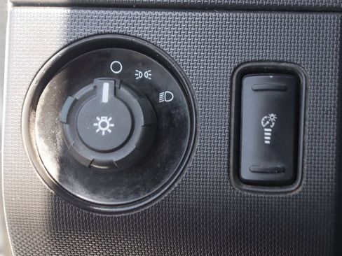 Used 2019 Ford F650 2WD Regular Cab Super Duty image 19