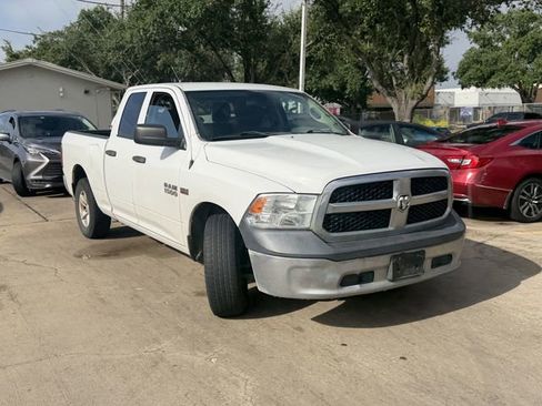 Used 2017 RAM 1500 Tradesman w/ Popular Equipment Group RWD image 3