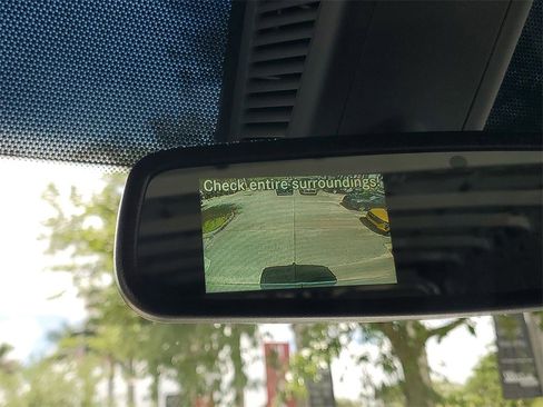 Used 2025 Mercedes-Benz Sprinter 2500 image 23