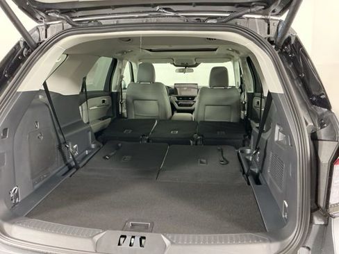 New 2026 Ford Explorer Active w/ Active Comfort Package image 31