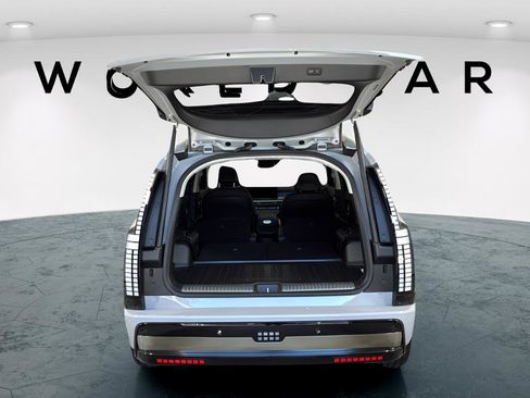 New 2026 Hyundai Ioniq 9 Calligraphy AWD/4WD image 14