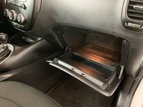 Used 2016 Kia Soul + image 40