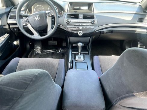 Used 2010 Honda Accord LX-P image 7