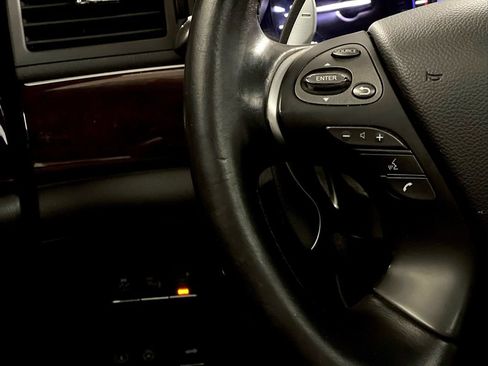 Used 2015 INFINITI Q70 5.6 w/ Sport Package AWD/4WD image 20