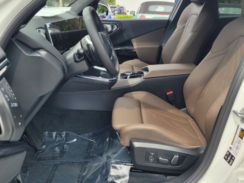 Used 2026 BMW X3 xDrive30 w/ Convenience Package image 10