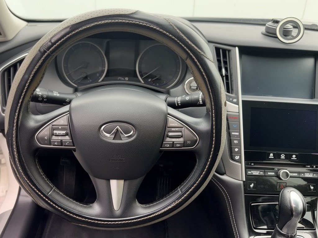 Used 2014 INFINITI Q50 Premium w/ Spare Tire Package RWD image 10