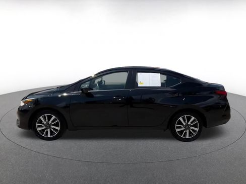 Used 2025 Nissan Versa SV FWD image 9