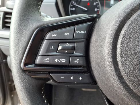 Used 2025 Subaru Forester Premium AWD/4WD image 21