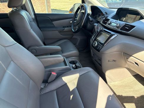 Used 2015 Honda Odyssey Touring Elite image 56