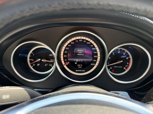 Used 2013 Mercedes-Benz CLS 63 AMG image 10