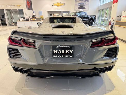 Used 2024 Chevrolet Corvette Stingray Premium Conv w/ Battery Protection Package RWD image 23