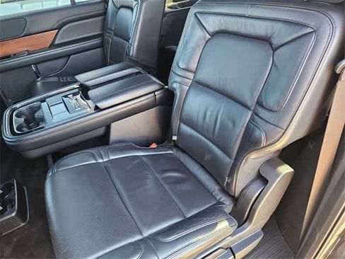 Used 2019 Lincoln Navigator L Reserve image 20