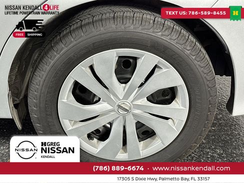 Used 2019 Nissan Versa Note SV image 14