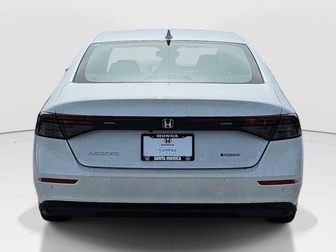 Used 2023 Honda Accord EX-L image 6