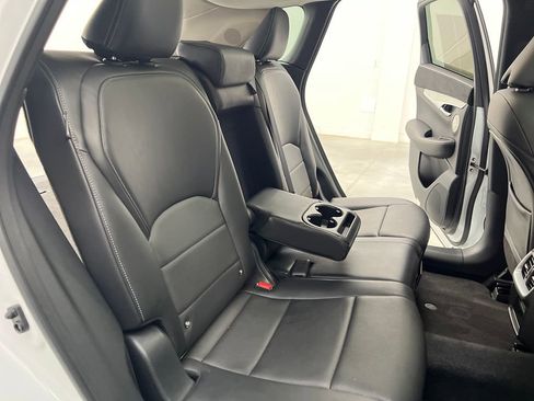 Used 2023 INFINITI QX50 Sensory w/ Accent Package FWD image 17