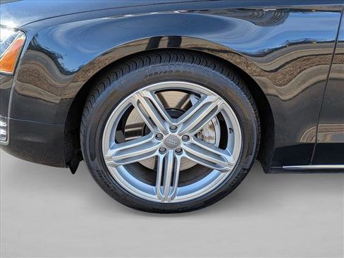 Used 2012 Audi A8 4.2 image 24