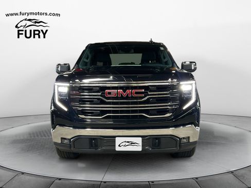 Used 2026 GMC Sierra 1500 SLT AWD/4WD image 9