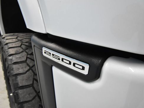 Used 2024 GMC Sierra 2500 Denali Ultimate AWD/4WD image 40