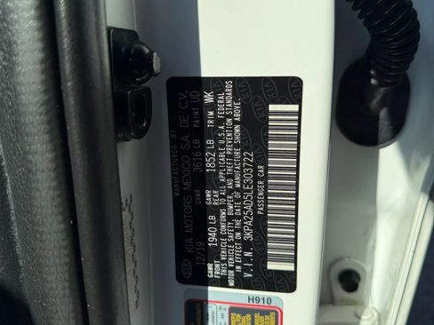 Used 2020 Kia Rio S FWD image 40