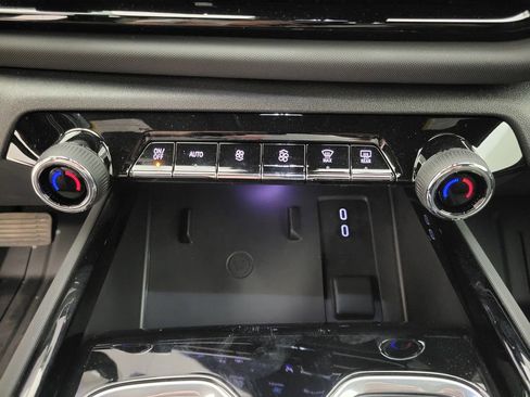 New 2026 Chevrolet Silverado EV Trail Boss w/ Plus Package image 37