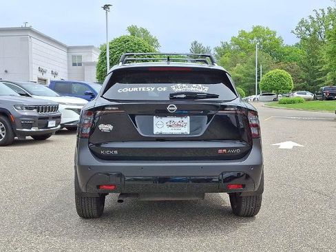 Certified 2025 Nissan Kicks SR AWD/4WD image 7