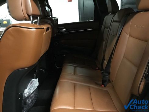 Used 2018 Jeep Grand Cherokee Summit image 33