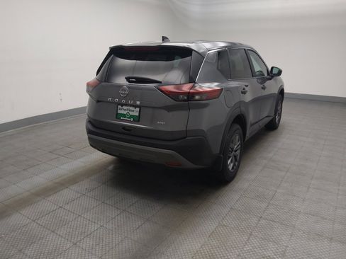 Used 2023 Nissan Rogue S AWD/4WD image 9
