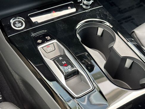 New 2027 Audi Q6 e-tron Premium Plus AWD/4WD image 20