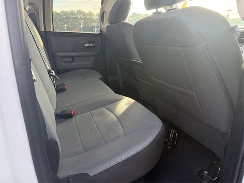 Used 2024 RAM 1500 Classic SLT image 17