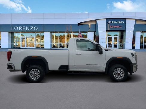 Used 2024 GMC Sierra 2500 SLE w/ SLE Convenience Package image 4