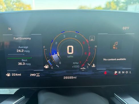 Used 2025 Chevrolet Suburban RST w/ Comfort Package AWD/4WD image 19