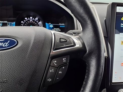 Used 2022 Ford Edge SEL w/ Convenience Package image 28