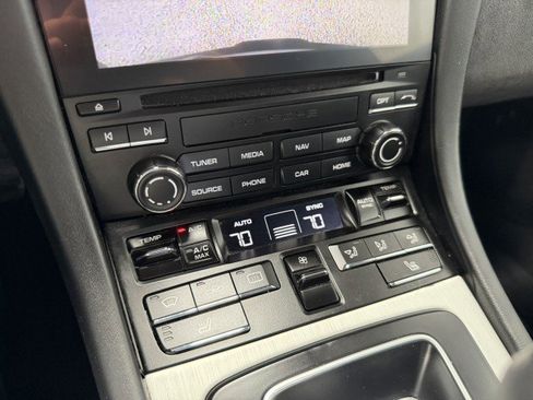 Used 2018 Porsche 911 GT3 RWD image 26