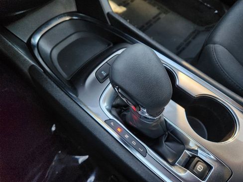 Used 2024 Chevrolet Malibu LT image 21