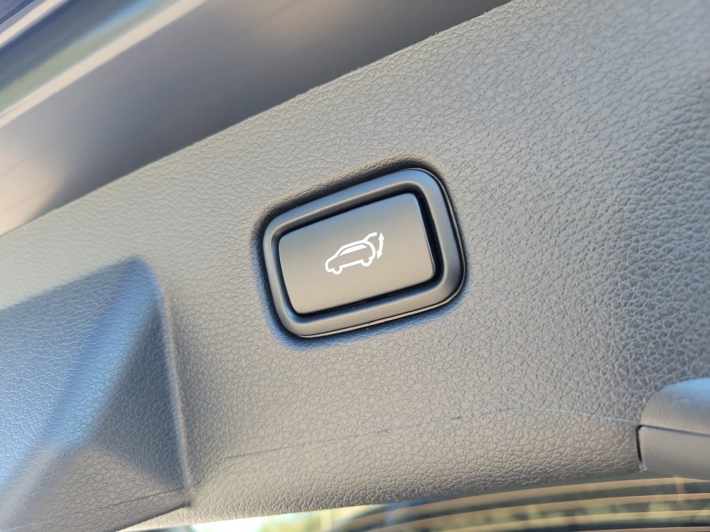 New 2026 Kia Sportage SX FWD image 15