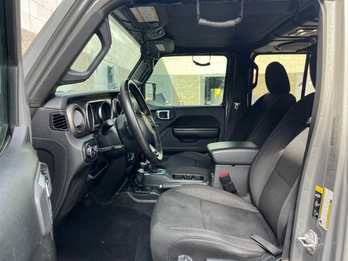 Used 2020 Jeep Wrangler Unlimited Sport AWD/4WD image 11