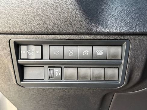 Used 2026 Toyota Tundra SR5 AWD/4WD image 23