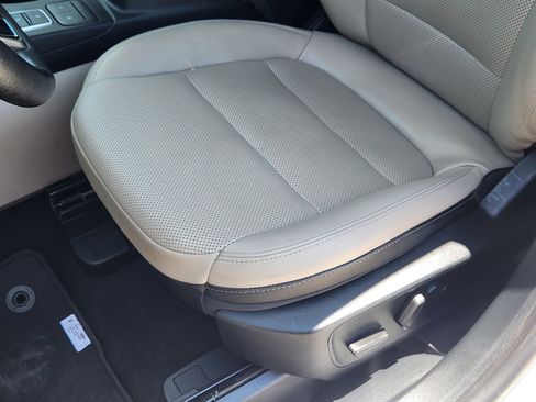 Used 2021 Ford Escape SEL FWD image 24