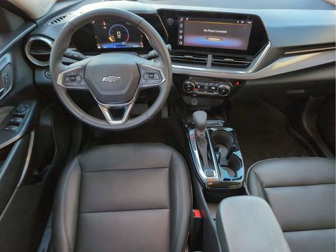 Used 2024 Chevrolet Trax ACTIV w/ Sunroof Package image 31